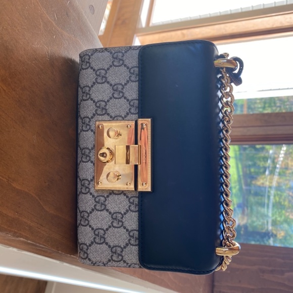 Small Gucci Padlock shoulder bag - Picture 14 of 16